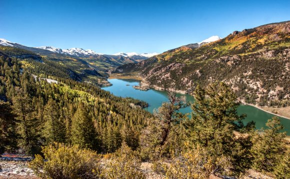 This is Lake San Cristobol