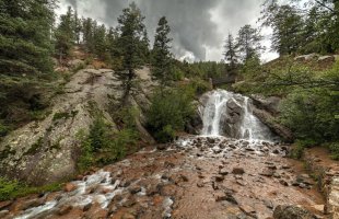 Best Colorado Springs Neighborhoods for Outdoorsy People - Broadmoor